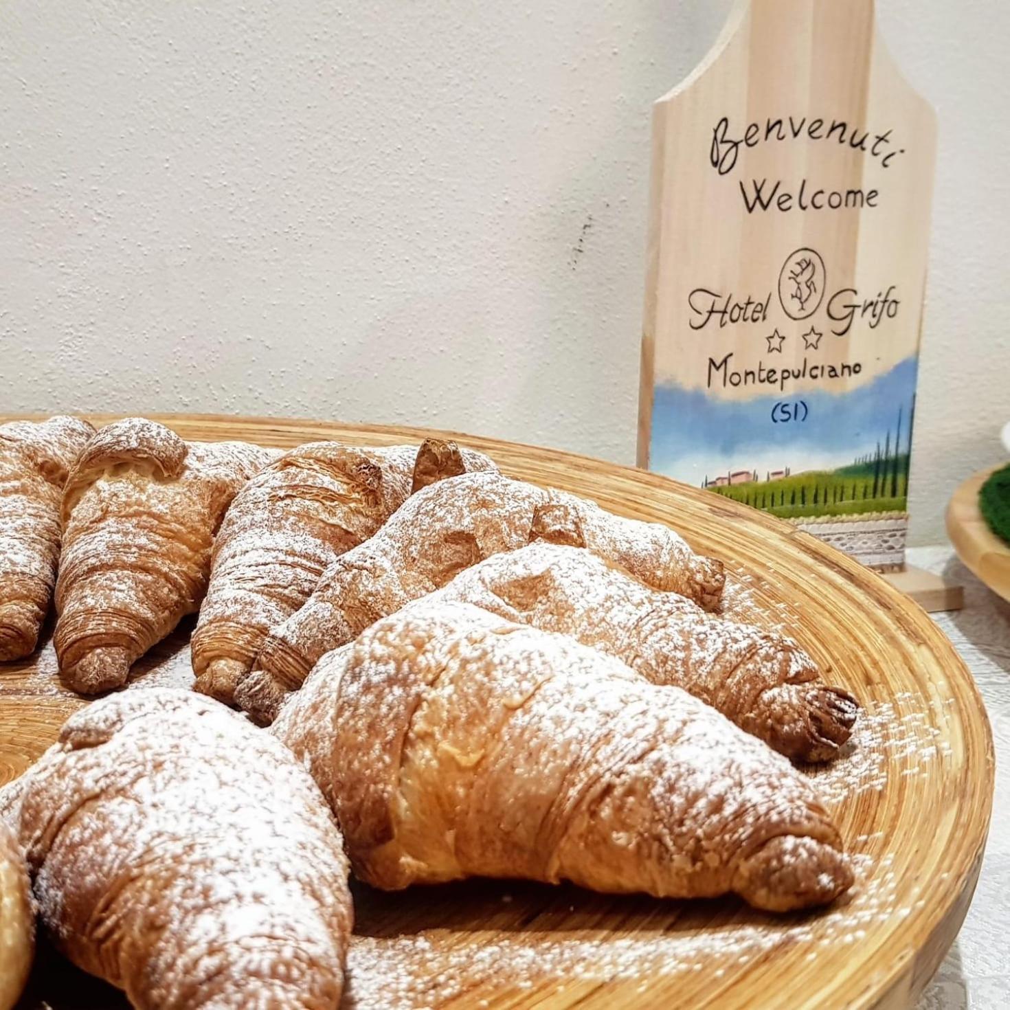 Il Grifo Hotel E Bisteccheria Toscana Montepulciano Luaran gambar